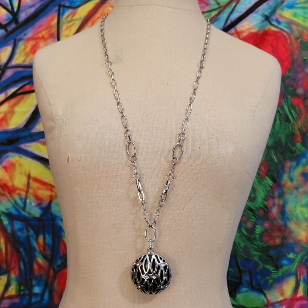 WHBM Silver Tone Pendant Necklace